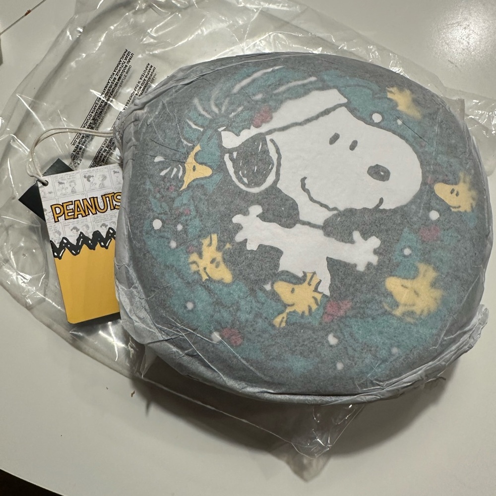 Loungefly Black and Teal Snoopy Crossbody Bag - Picture 4 of 7